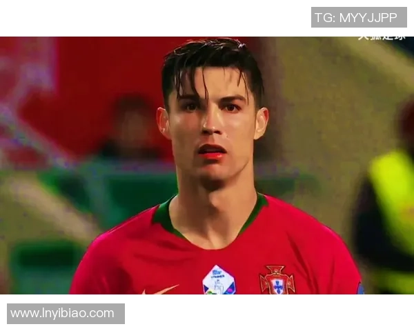 各大帅哥足球明星的魅力与风采揭秘，谁是你心中的最佳球员